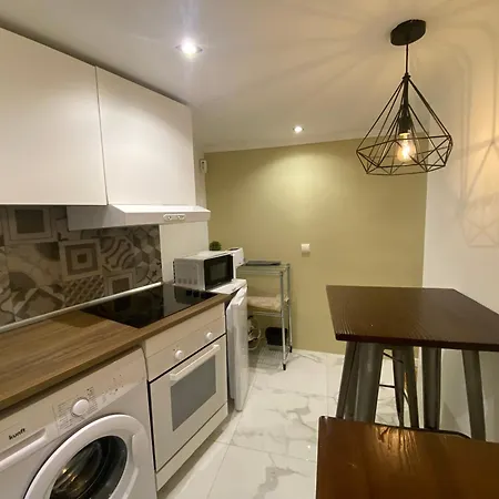 Alfama Downtown Лиссабон